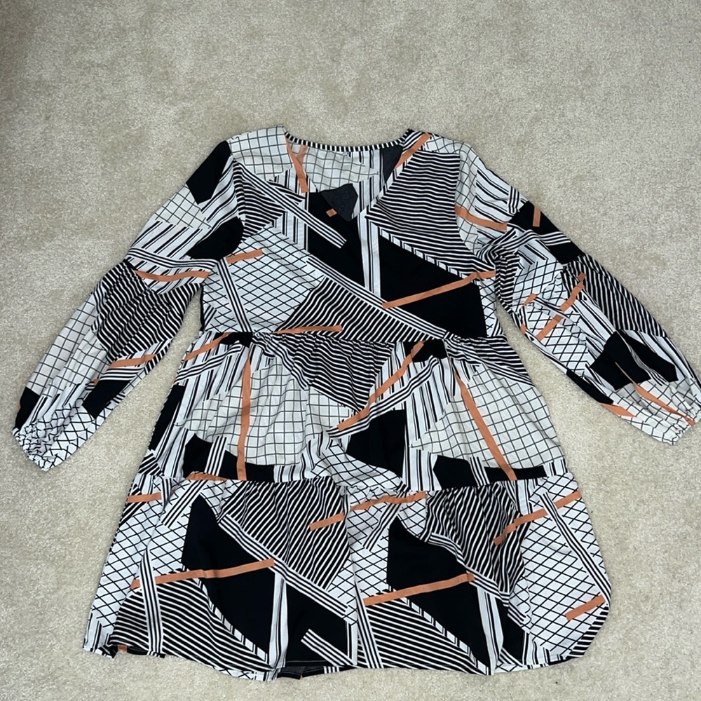 Cute comfy dress.